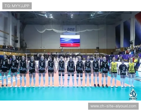 俄罗斯女排重扣直冲死角：力量与角度的极限解读