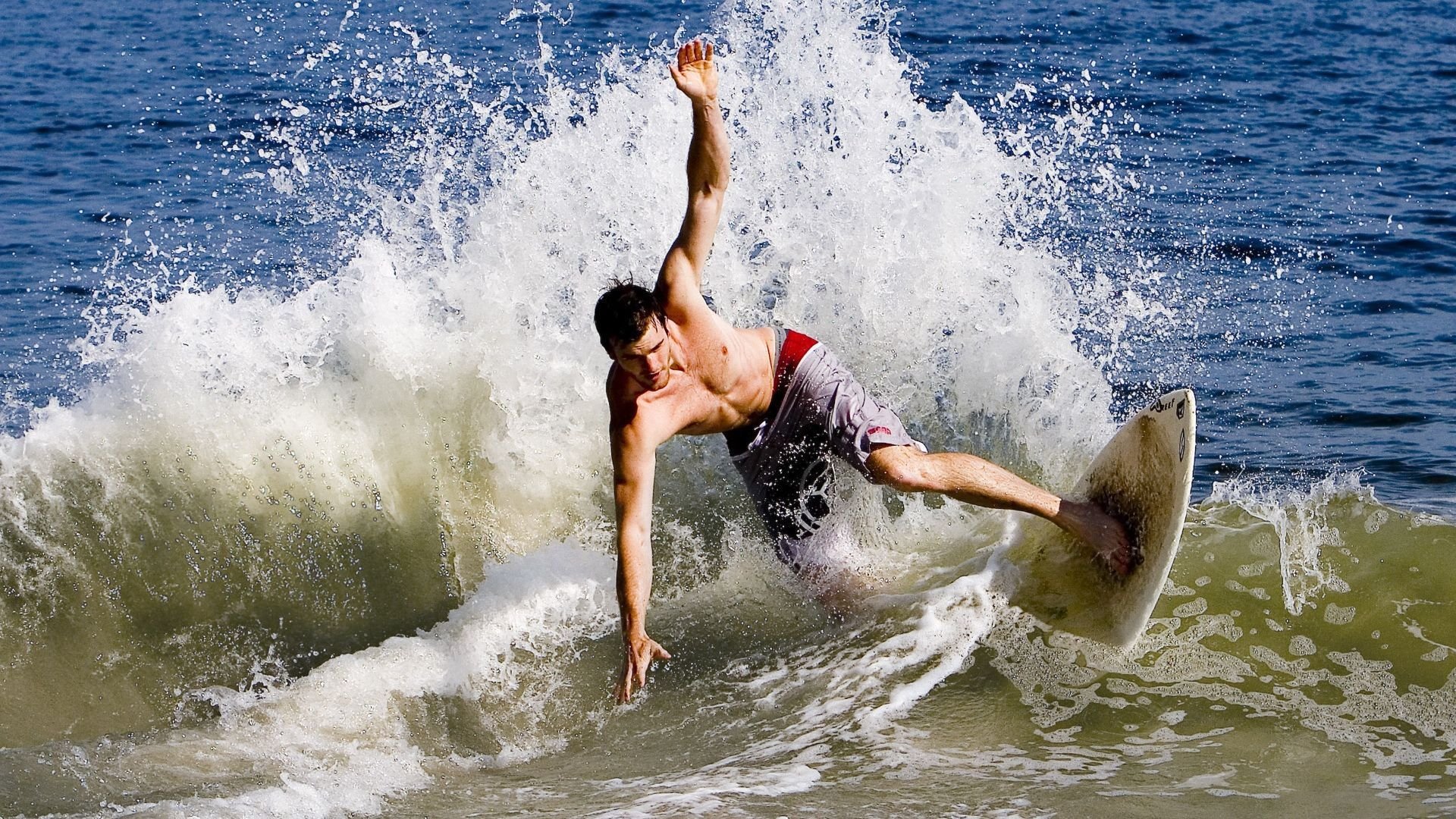 多场热血血战,哪场比赛最让你难忘?,热血战争场面